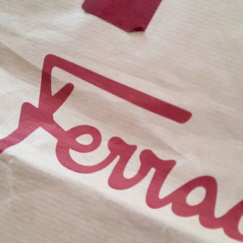 Ferragamo beige gift bag XL size like new, 55x45cm