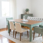Dining table solid oak wood with extendable top, like new