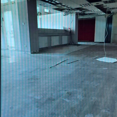 Commercial space 130sqm with 75sqm mezzanine in Metaxourgeio