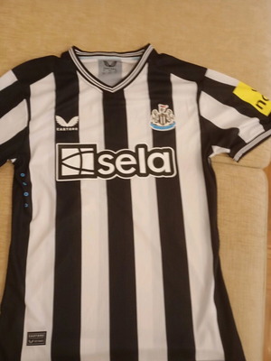New Castle player edition authentic jersey like new with all patches large