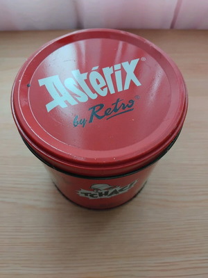 Asterix & Obelix collectible metal tin used, Asterix Retro series