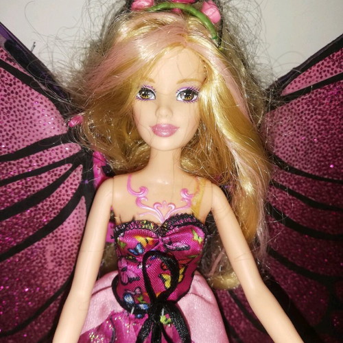 Barbie Mariposa 2007 doll like new