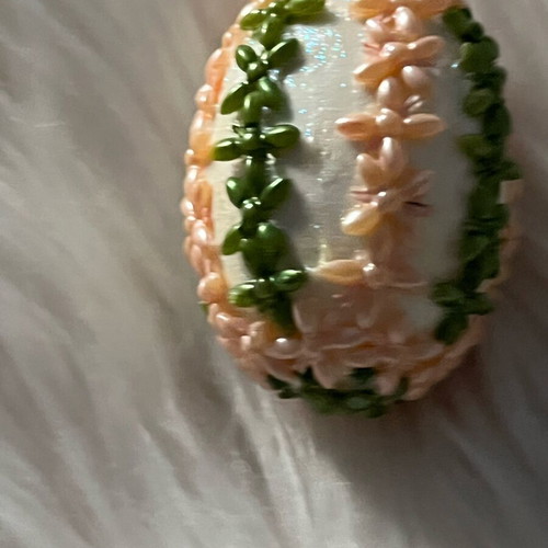 Easter egg used handmade with crochet and beads