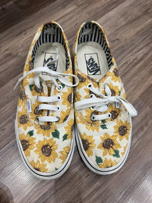 Vans φλοράλ αθλητικά παπούτσια σε λευκό και κίτρινο, μέγεθος 37