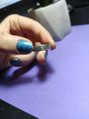 Steel ring wide with pattern used, diameter 2 cm