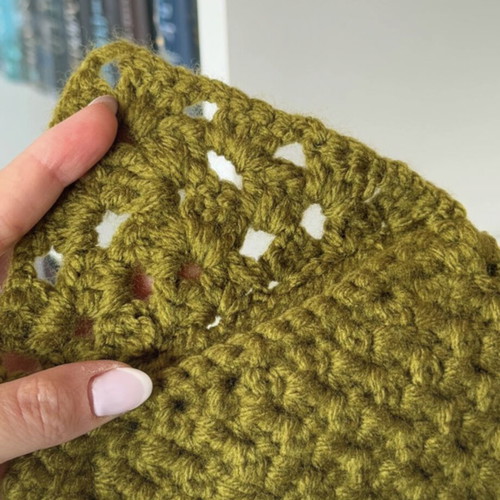 Handmade knitted wallet 13x11cm green, new