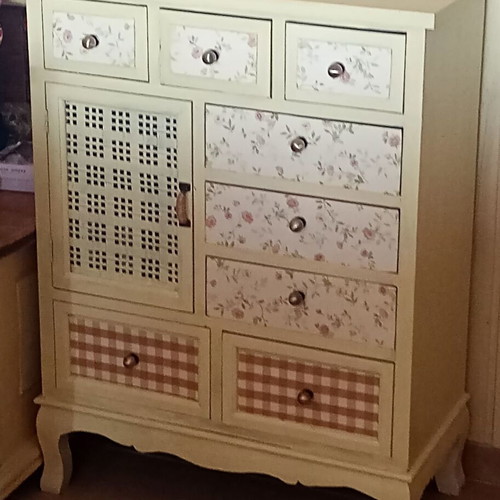 Country style drawer cabinet