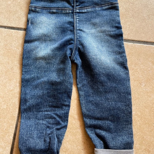 Bundle of pants used for 18-24 months, 2 pieces