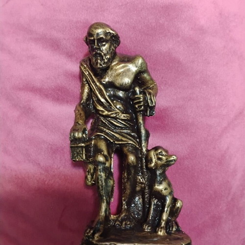 Diogenes statue like new, ideal gift for spiritual people