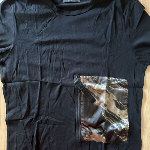 Religion Black T-Shirt with Zipper Pocket like new, size L