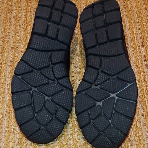 Skechers sports shoes size 39 like new, black