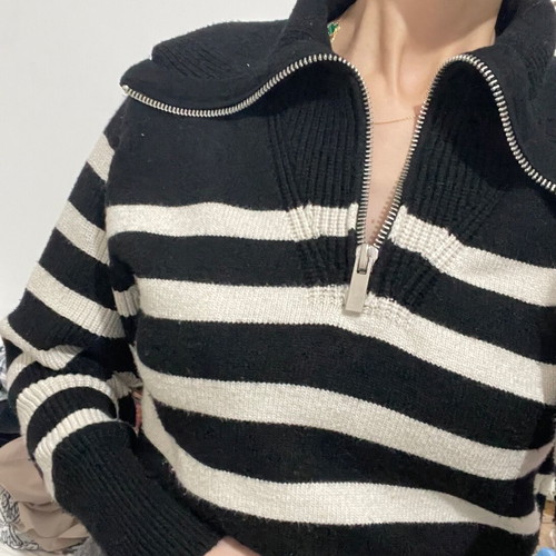Zara knitted blouse used, size M, black and white