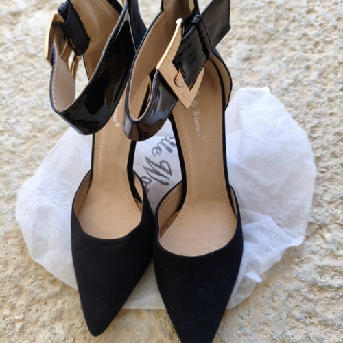 Belle Women Black D'Orsay Pumps Size 38 like new