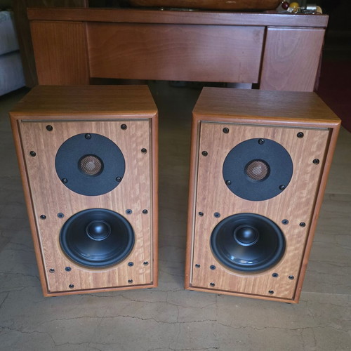 Harbeth HL-P3ES-2 speakers, handmade in England
