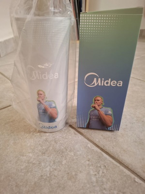 Manchester City x Midea glass with Erling Haaland, new