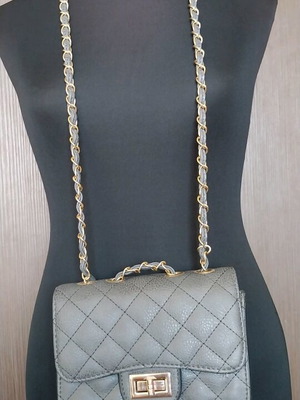 Shoulder bag like new, grey with gold chain strap