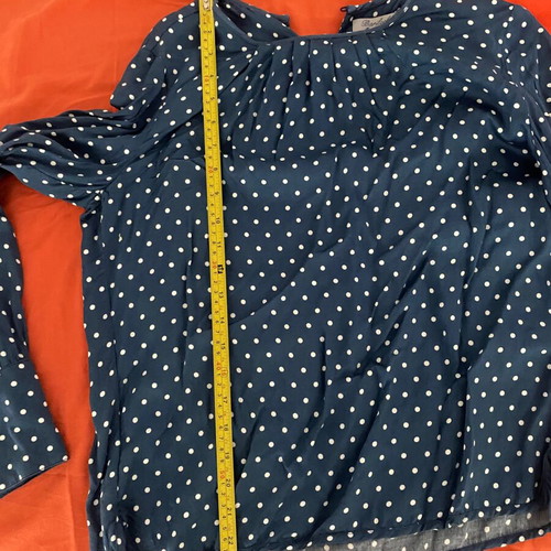 Green polka dot blouse, medium size
