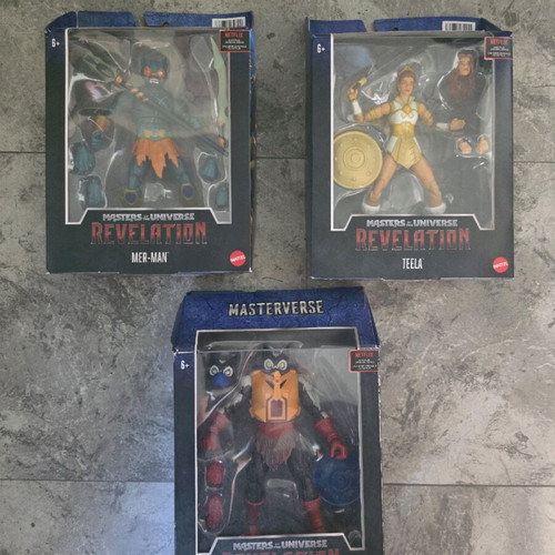 Masters Of The Universe Revelation figures used Mer-man, Teela, Stinkor