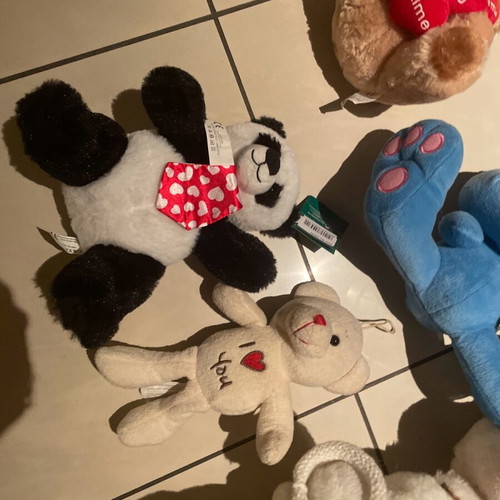 Plush toys used, pack