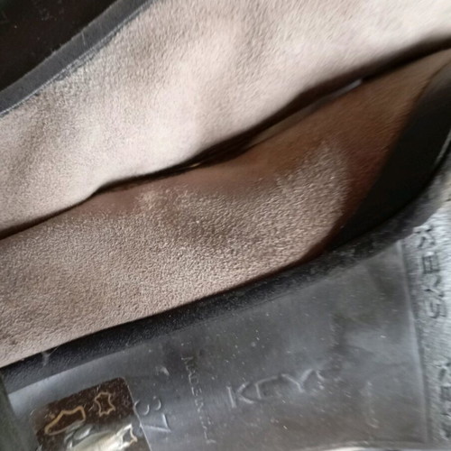 Keys beige leather pumps size 37 used, soft suede, 7 cm heel