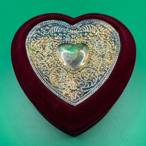 Storage case used, heart-shaped, diameter 11cm
