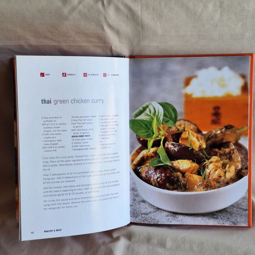 Curries cookbook like new, Marks & Spencer Essentials Collection