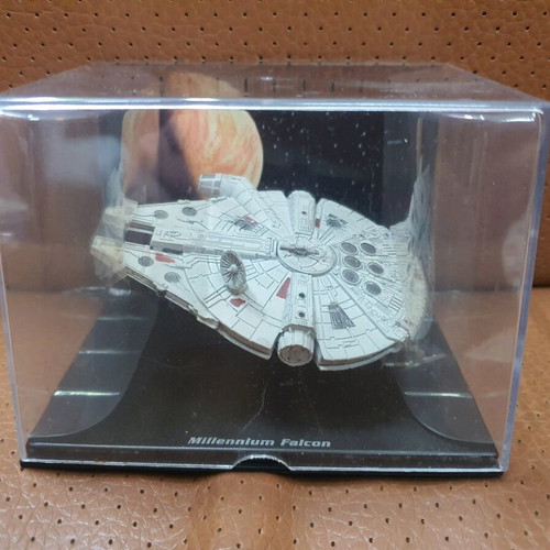 Millennium Falcon Star Wars figure used with box