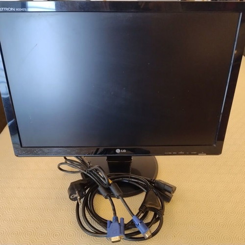 LG Flatron 20" TFT Monitor used, W2042S, 5ms, D-Sub