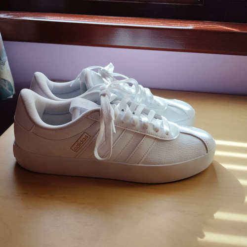 Adidas leather sneakers size 40 like new, white