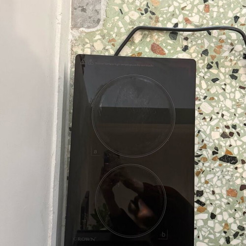 Crown hob with two burners like new, fully functional