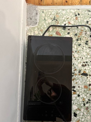 Crown hob with two burners like new, fully functional