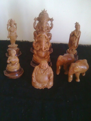 Ganesha statues set of 8, like new, woodcarving
