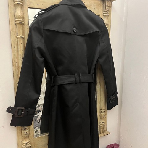 Burberry black trench coat used No 34 (XS)