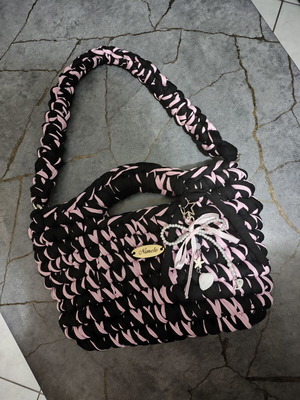 Knitted shoulder bag with lining and button handmade, black and pink