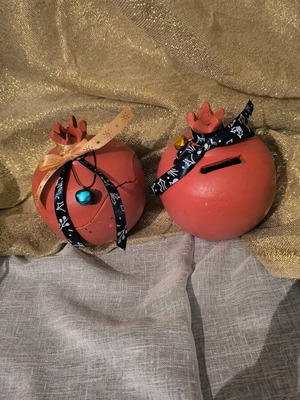 Handmade clay pomegranate fountain and piggy bank new