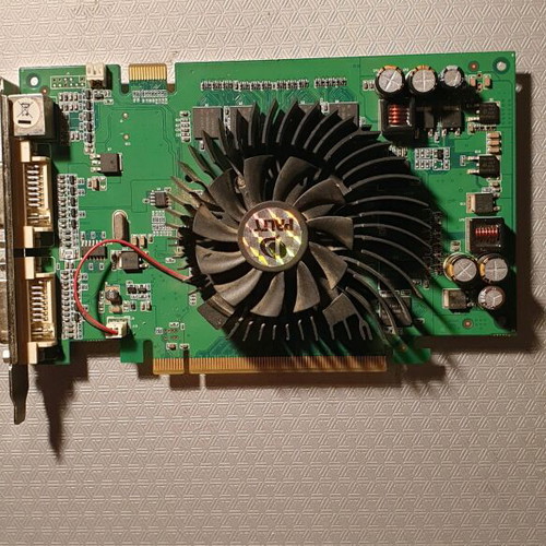 Nvidia Geforce 8600GT graphics card used, 512MB DDR2