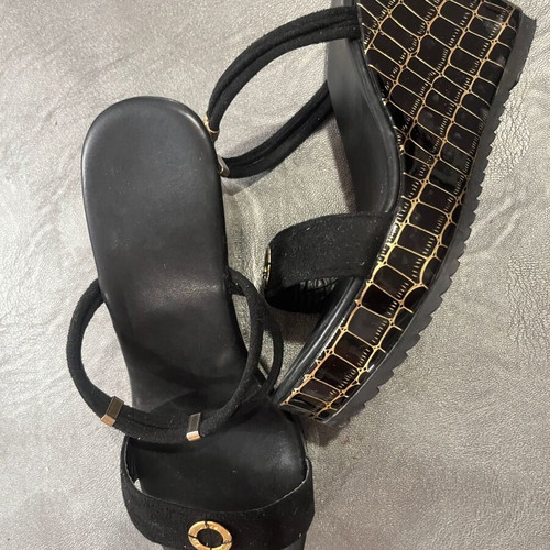 Platform sandals Black & Gold size 39 like new, synthetic suede