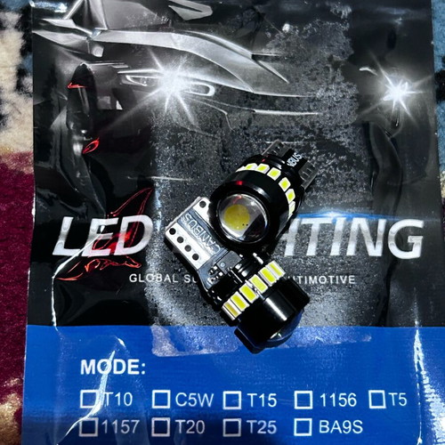 Led lamps T10 T20 H1 H3 H4 H7 HB3 new with can bus adapters