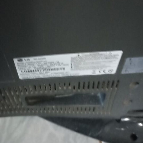 LG HD Ready 32-Inch TV used without MPEG4 decoder