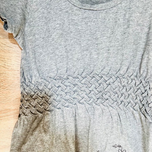 Short-sleeve gray t-shirt Medium like new