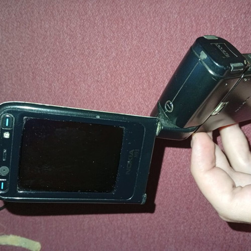Nokia N93 used smartphone with charger, retro multimedia