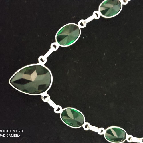 Handmade necklace with green quartz stones, new, 45 cm chain