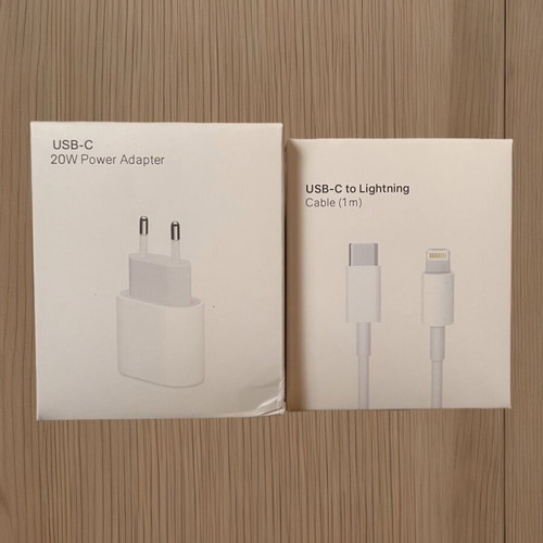 iPhone 20w charger set new, brand lightning