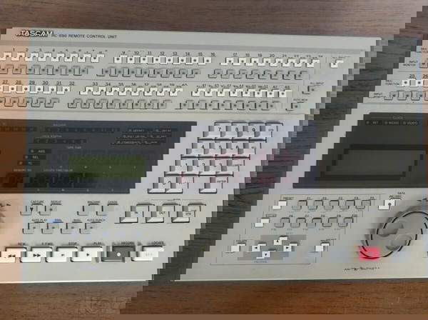 TASCAM RC-898 Digital Multitrack Remote Control Unit