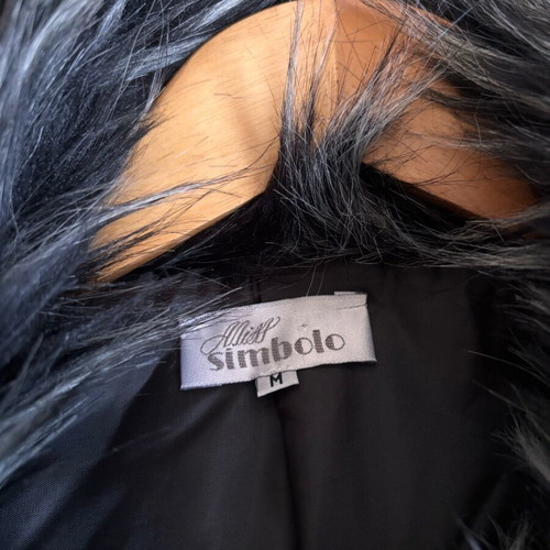 Miss Simbolo fur vest size M like new, black and gray