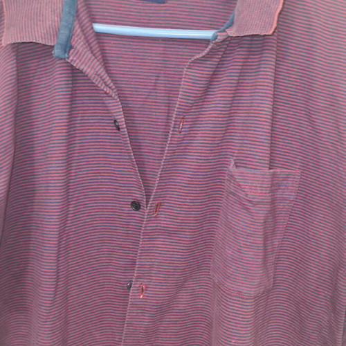 Gap shirt used, size XL