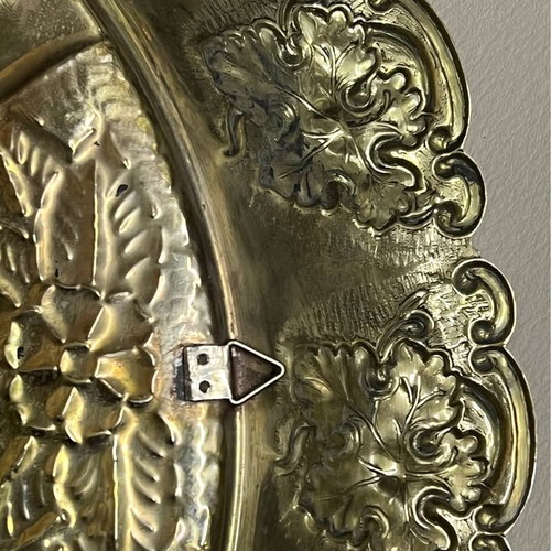 Large handmade copper tray 34cm used