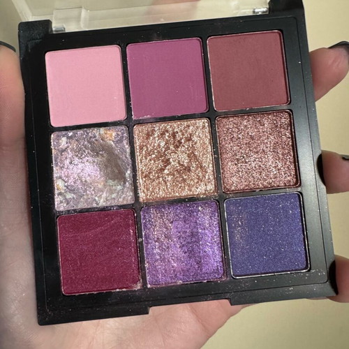 Mon Rêve Lilies + Unicorns eyeshadow palette like new