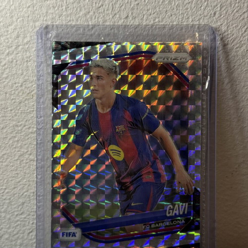 Gavi Silver Mosaic Panini Prizm 2025/26 Card new