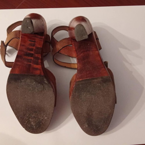 Leather sandals used, size 36, brown and gold with wooden heels
